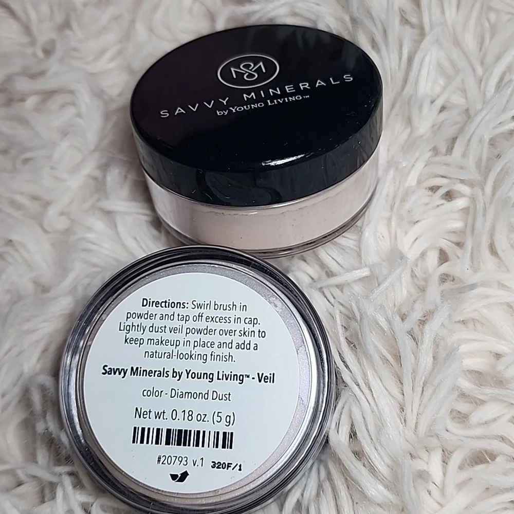 2 pcs Young Living Savvy Minerals - Veil Setting Powder